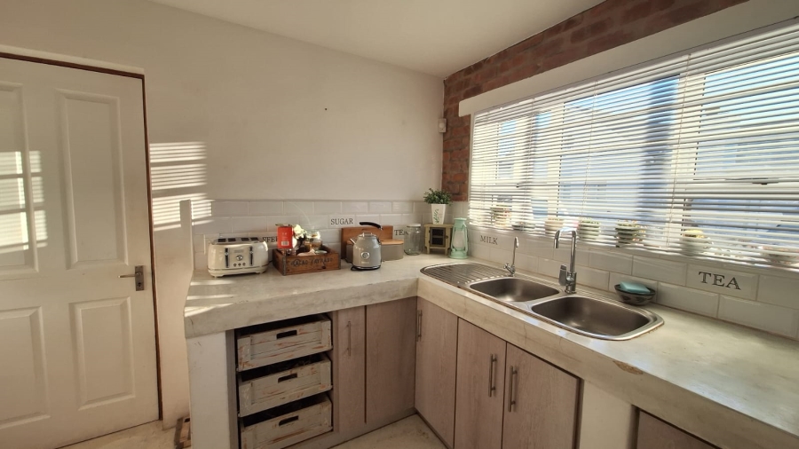 3 Bedroom Property for Sale in Stilbaai Oos Western Cape
